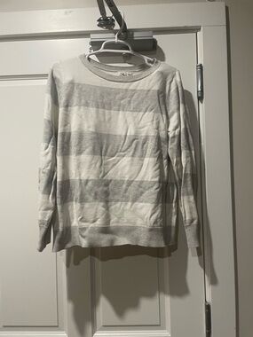 GAP women’s  Crewneck Striped Sweater - Gray & White